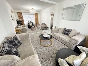 Lounge- click for photo gallery